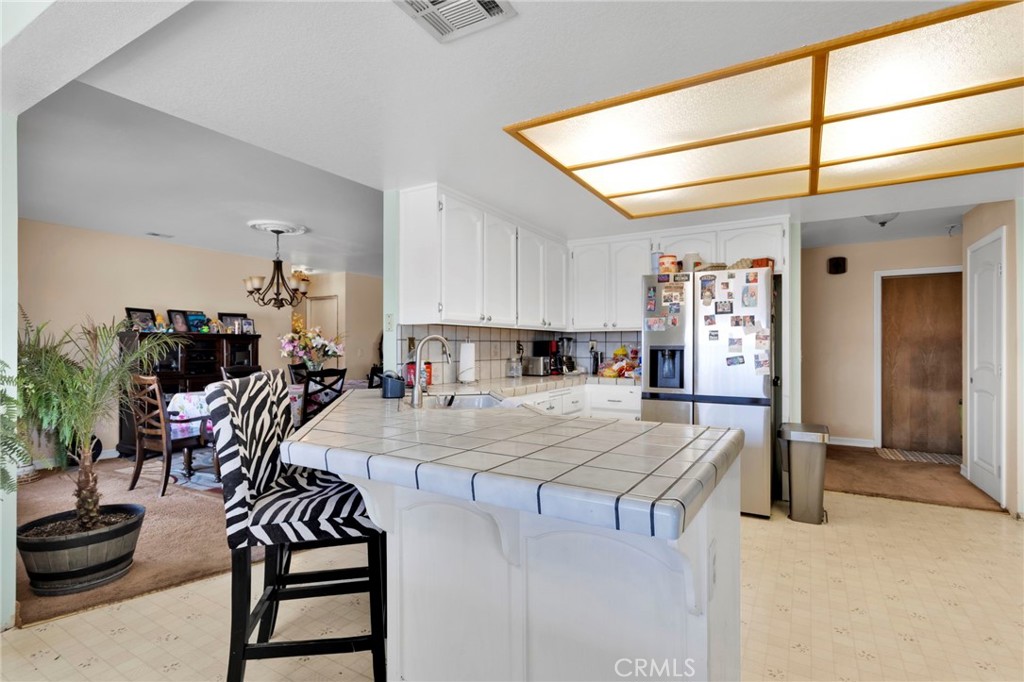 7313 Newhall Avenue Property Photo 7