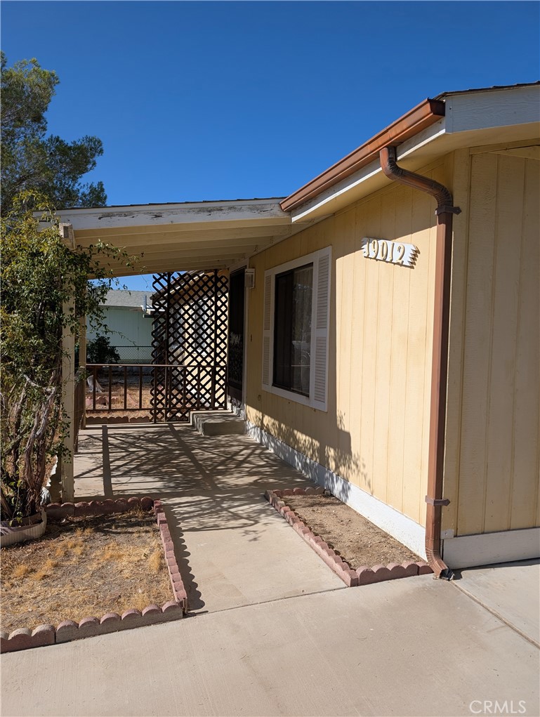 19012 Panther Avenue Property Photo 4