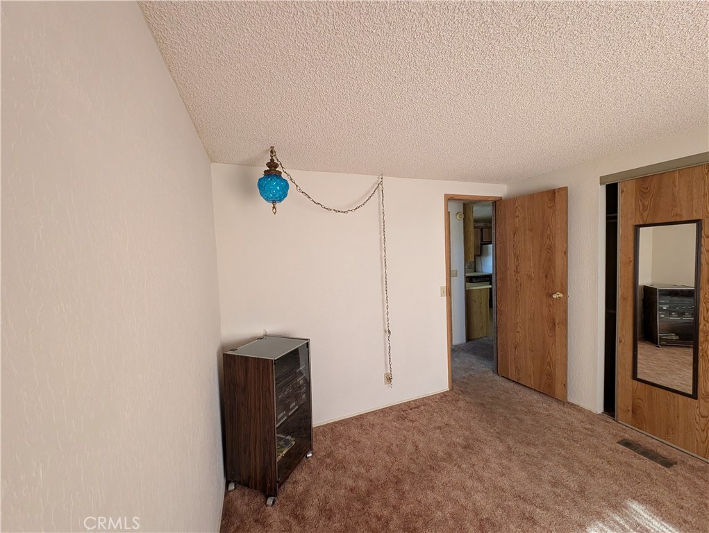 19012 Panther Avenue Property Photo 38