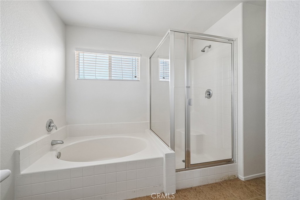 13960 Swallowtail Property Photo 27