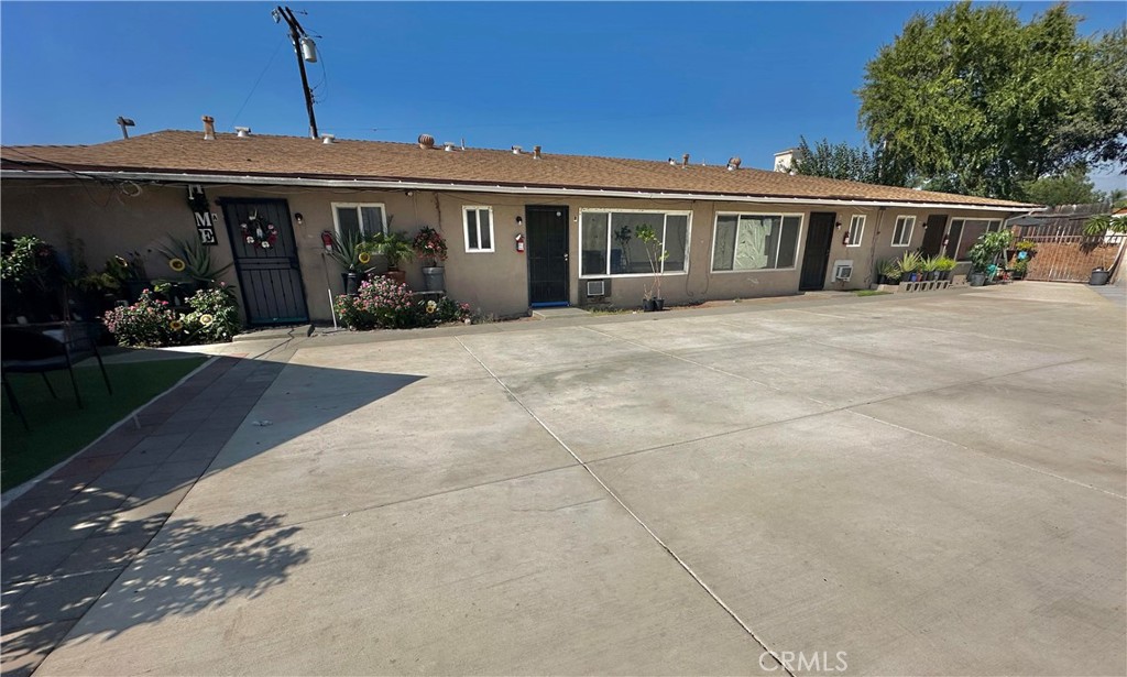 522 N Parkside Drive Property Photo 6