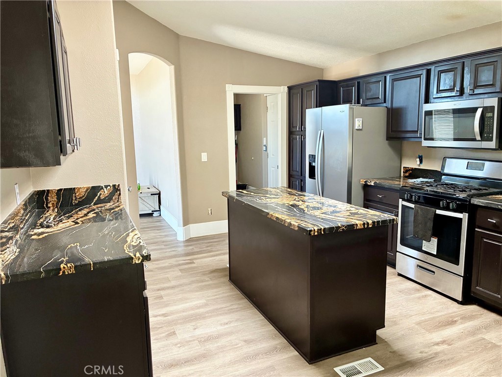 1053 Lindero Property Photo 11