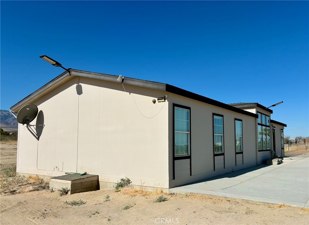 1053 Lindero Property Photo 18