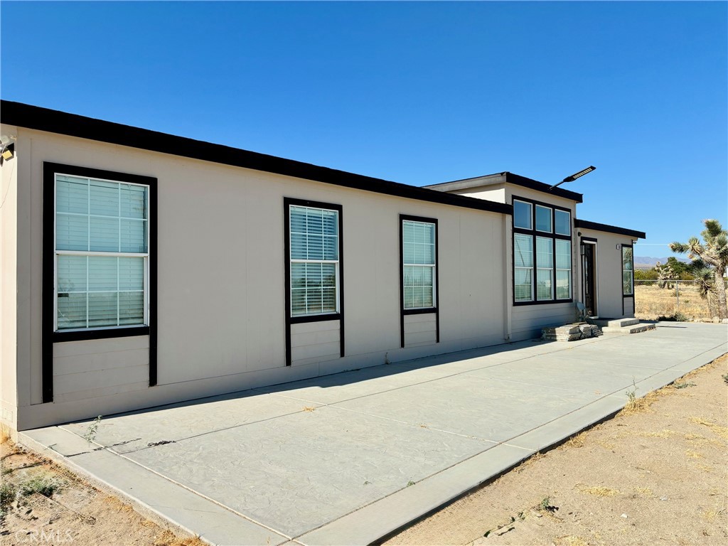 1053 Lindero Property Photo 19