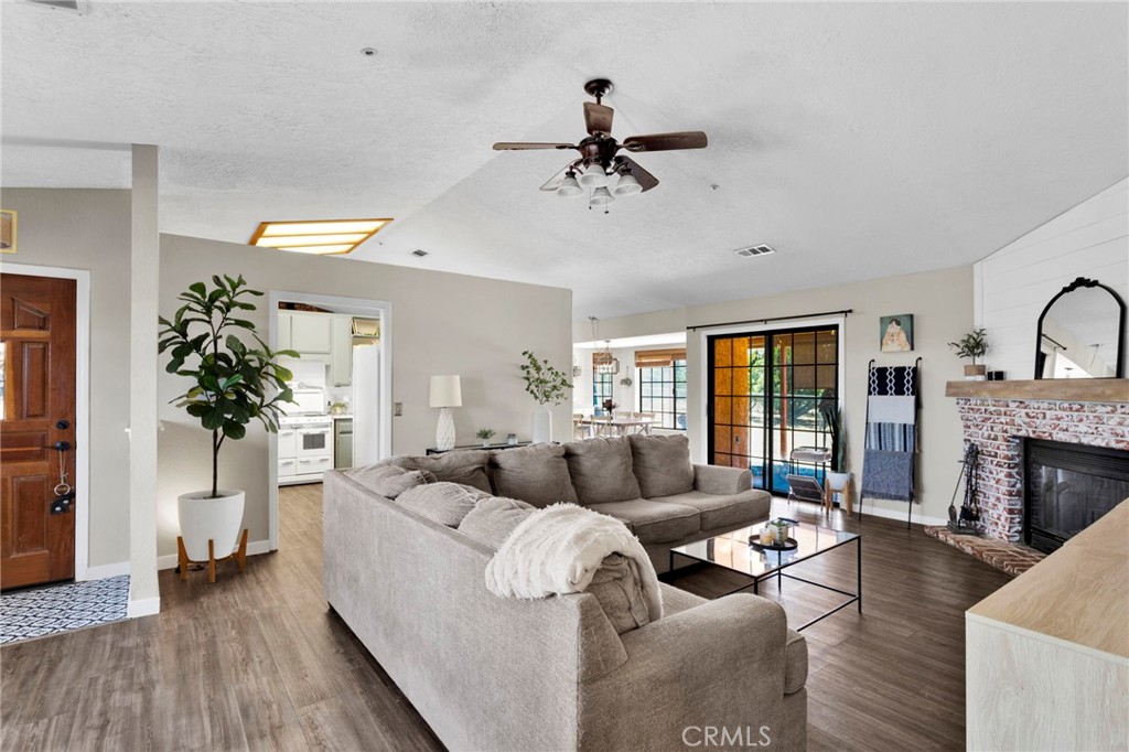 11778 Buffalo Property Photo 12