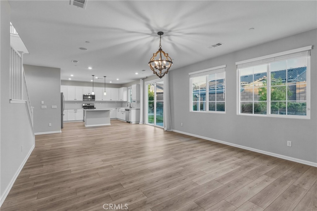 12535 Ava Loma Property Photo 4