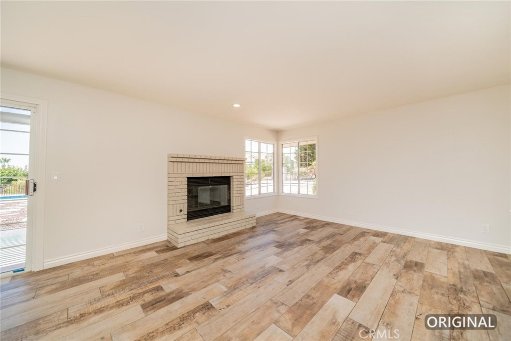 16334 Ridge View Drive Property Photo 13
