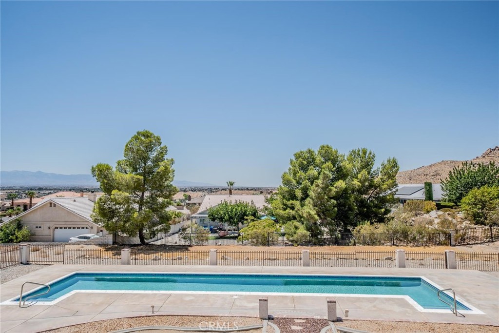 16334 Ridge View Drive Property Photo 33