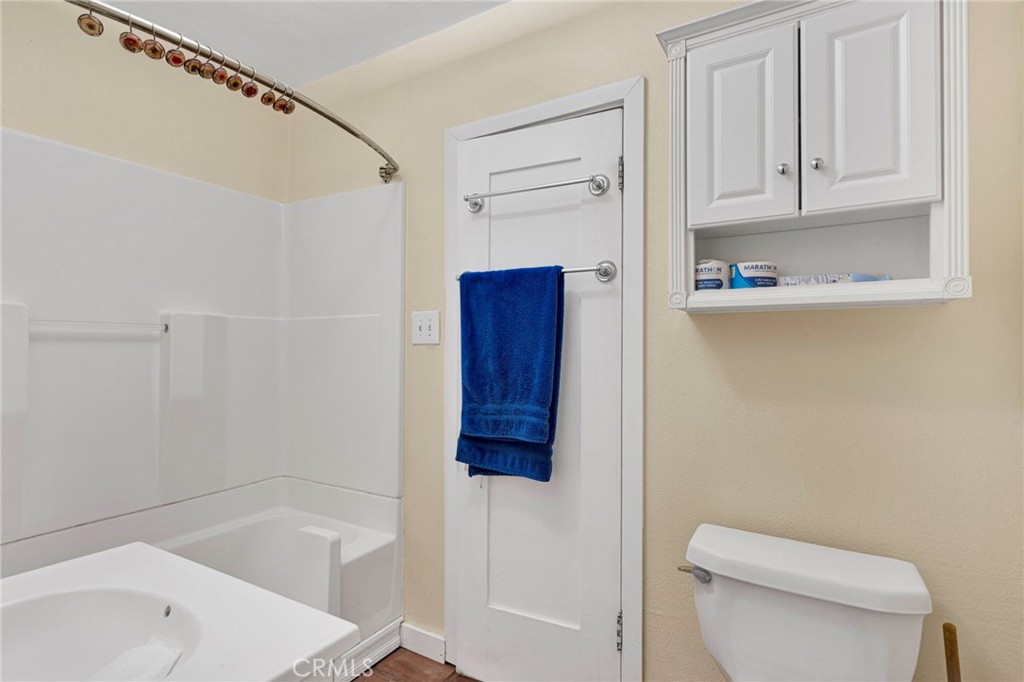 18058 Jonathan Street Property Photo 14