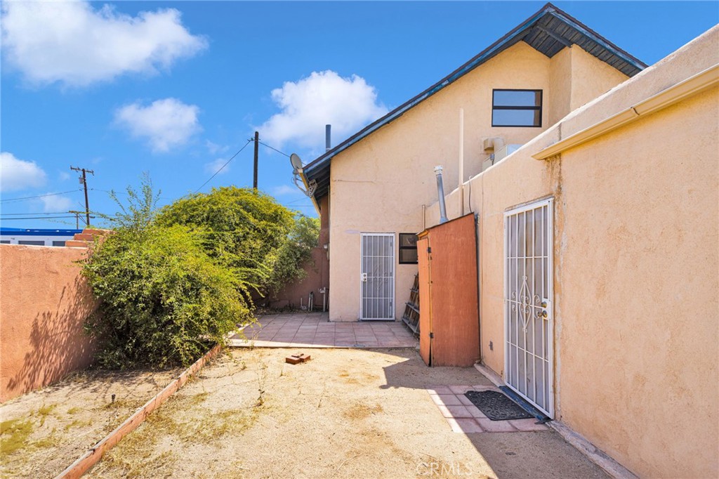 18058 Jonathan Street Property Photo 26