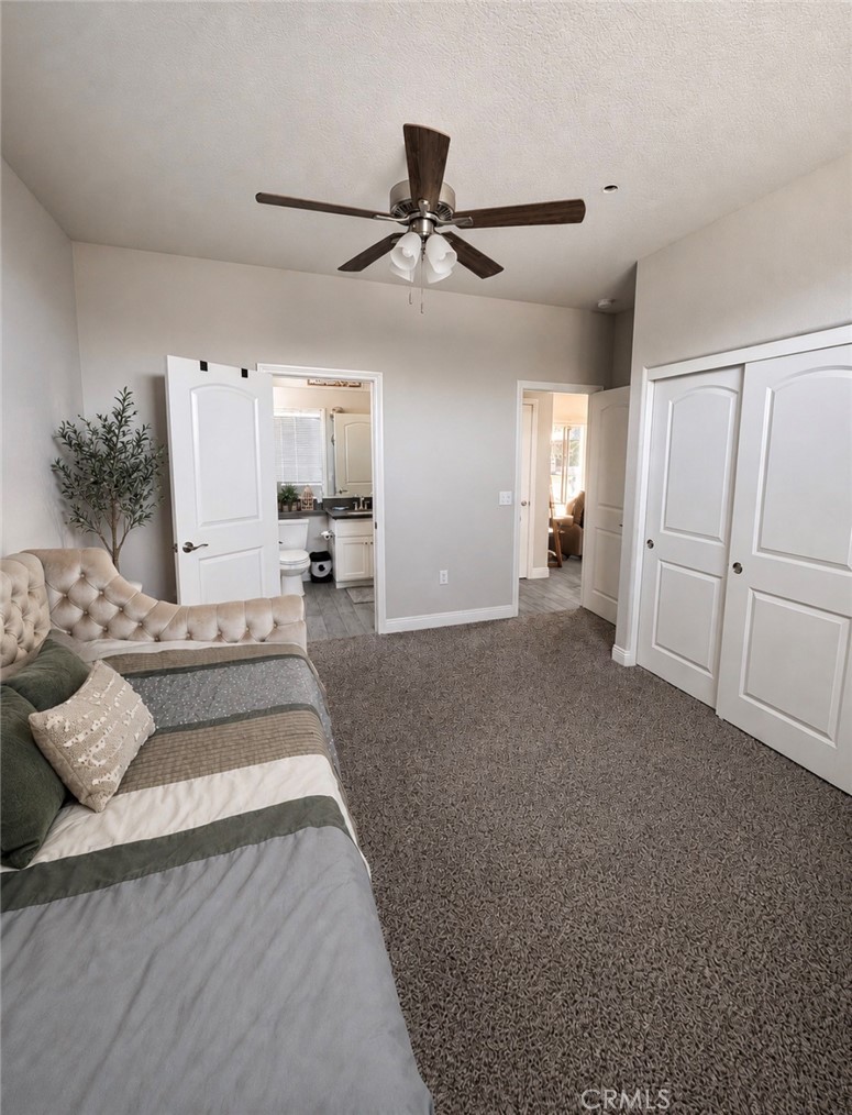 7636 Oxford Property Photo 2