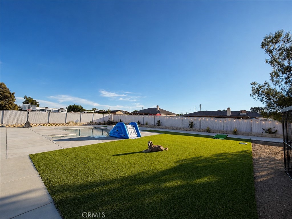 7636 Oxford Property Photo 8