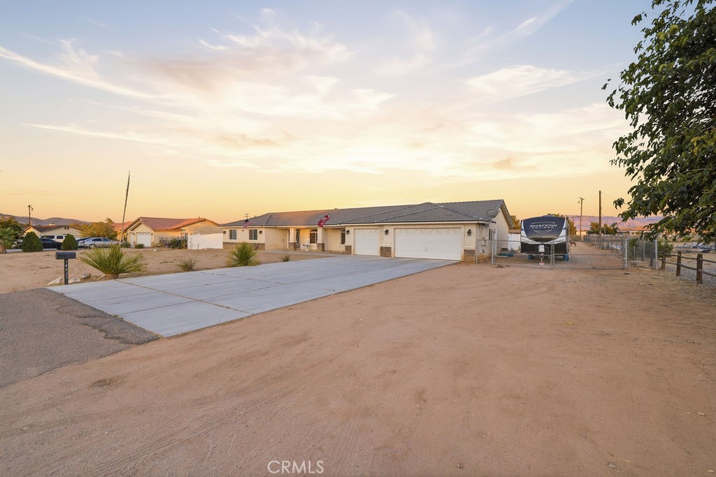 14821 Gayhead Road Property Photo 3