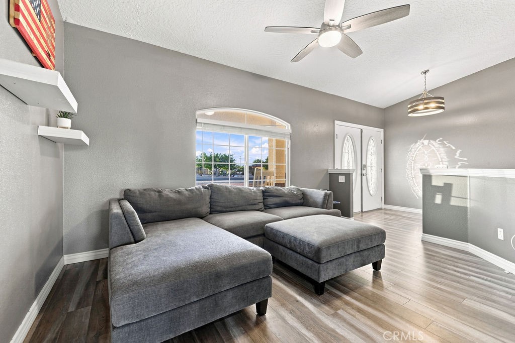 14821 Gayhead Road Property Photo 6