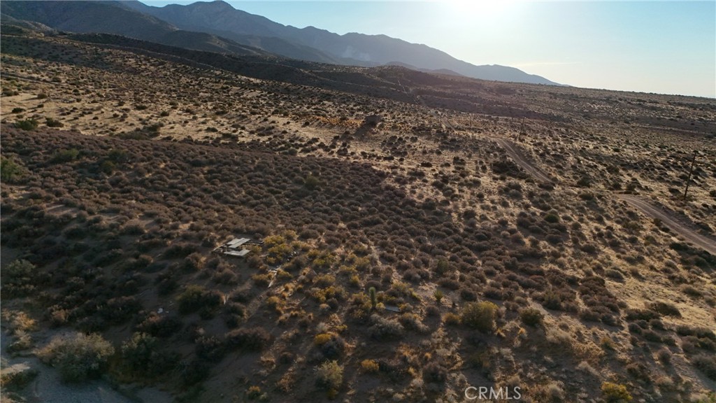 753 Crystal Creek (near) Road Property Photo 9