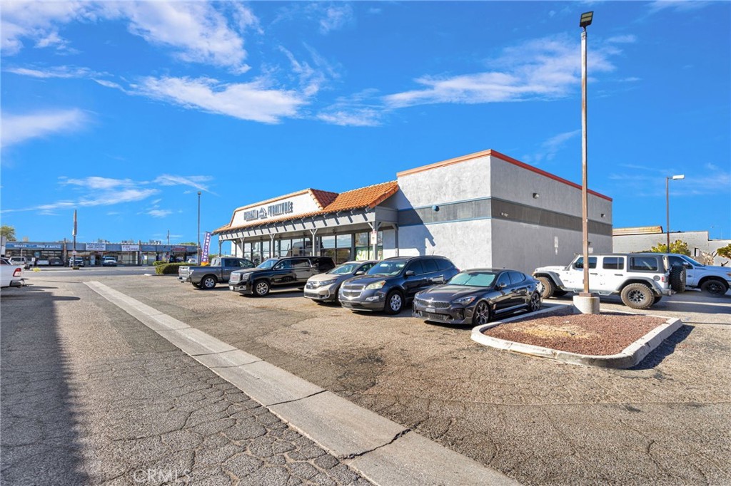 14741 7th Property Photo 6