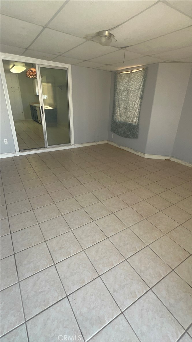 12716 Iroquois Property Photo 5