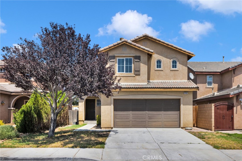 13742 Summer Wind Property Photo 1