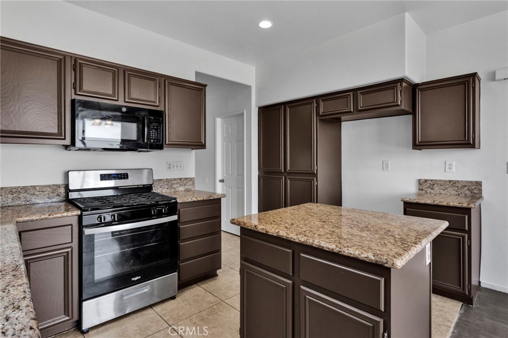 13742 Summer Wind Property Photo 13