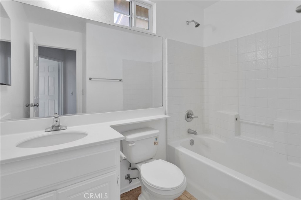 13742 Summer Wind Property Photo 15
