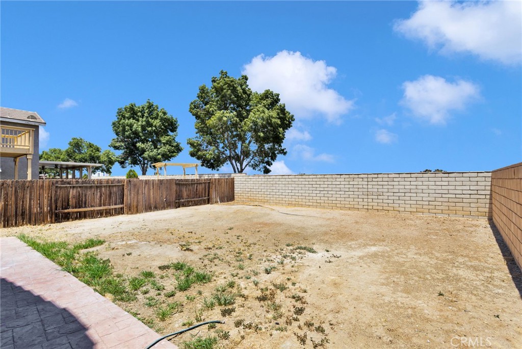 13742 Summer Wind Property Photo 26