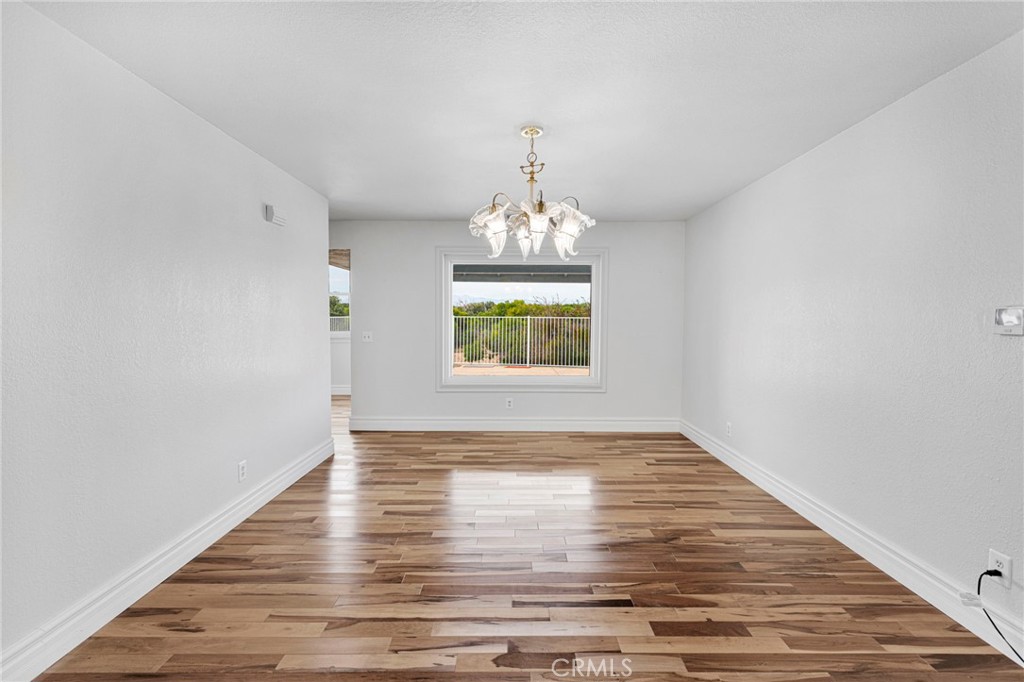 14942 Riverside Drive Property Photo 21