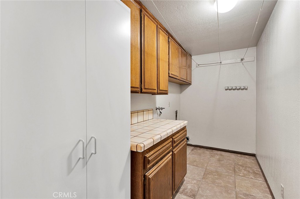 14942 Riverside Drive Property Photo 34