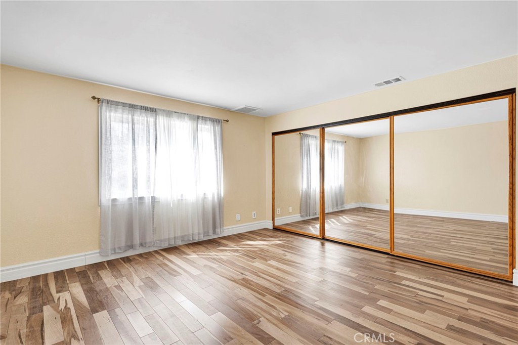 14942 Riverside Drive Property Photo 37