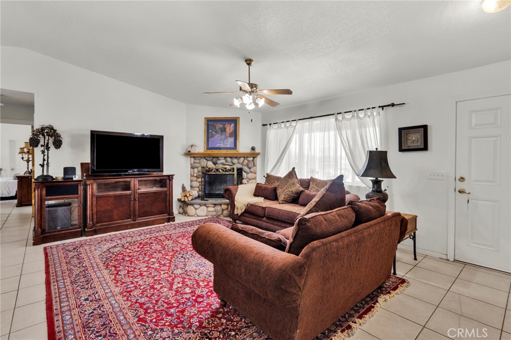23520 Pala Property Photo 7