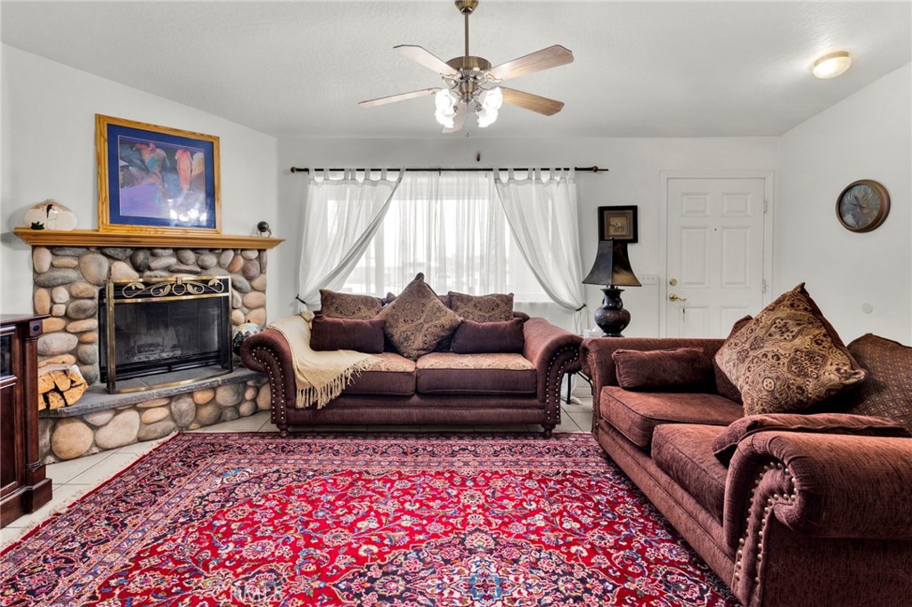 23520 Pala Property Photo 8