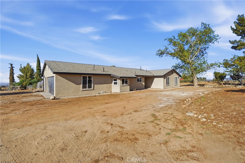 4626 Sundown Property Photo 3