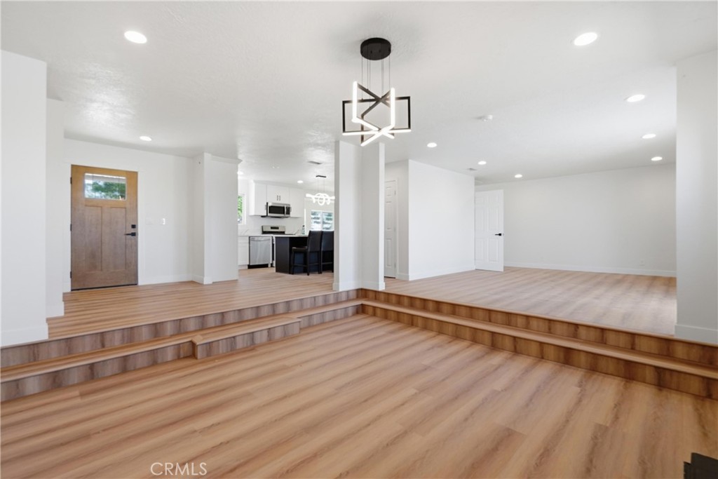 4626 Sundown Property Photo 8