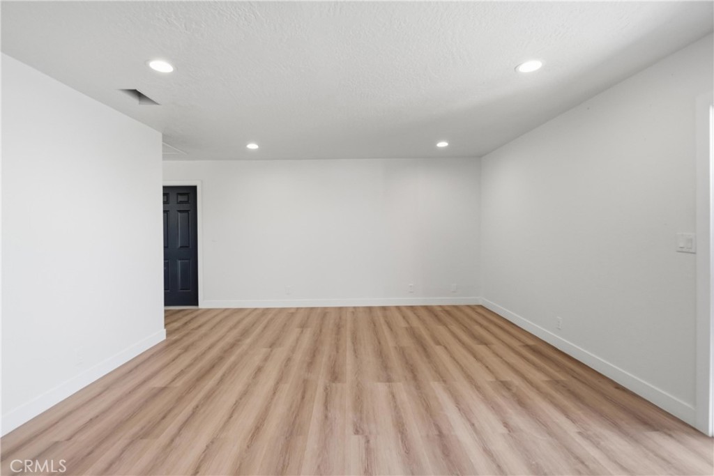 4626 Sundown Property Photo 11