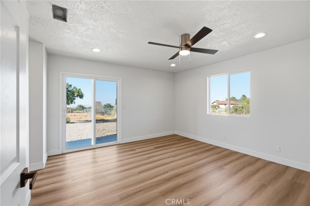 4626 Sundown Property Photo 21