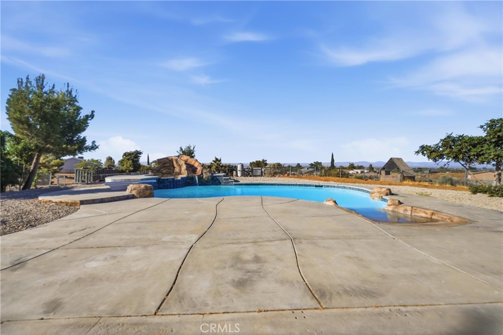 4626 Sundown Property Photo 40