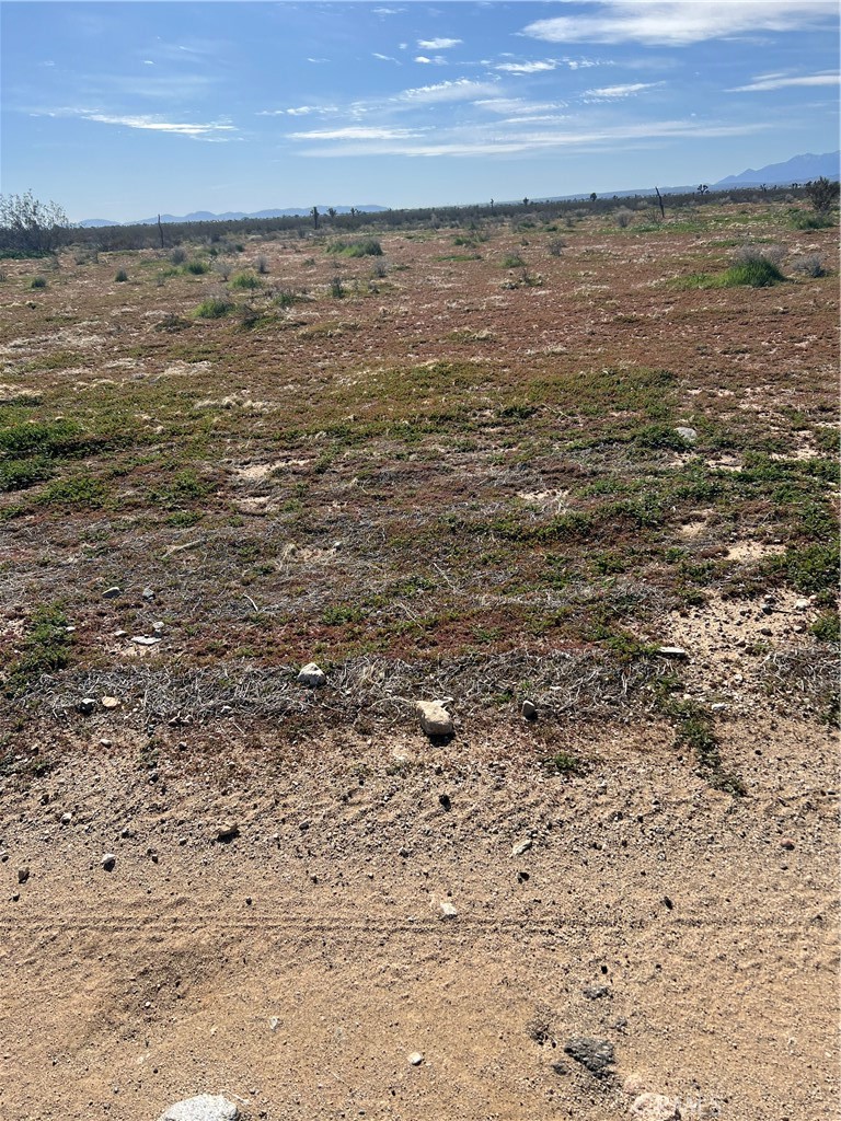 0 Ca-18 Property Photo 2