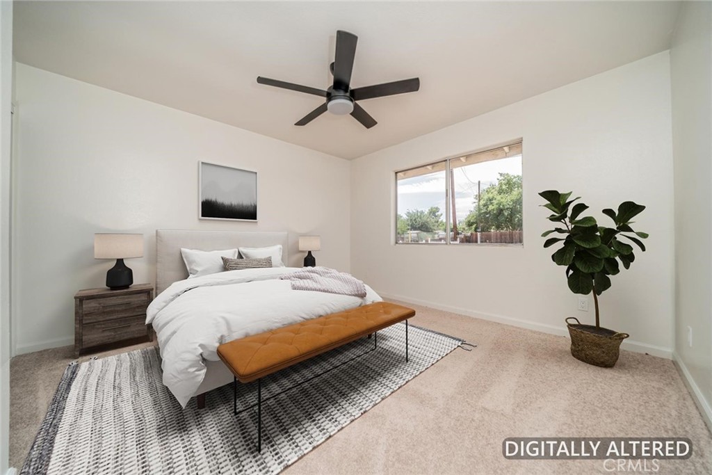 14850 Riverside Street Property Photo 14