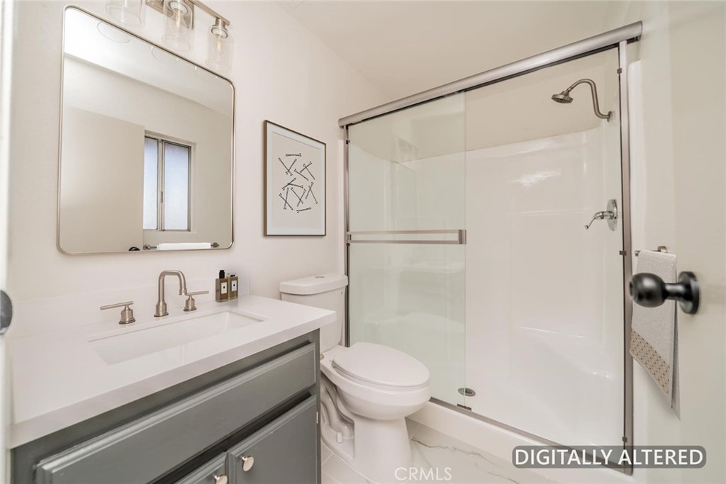 14850 Riverside Street Property Photo 18