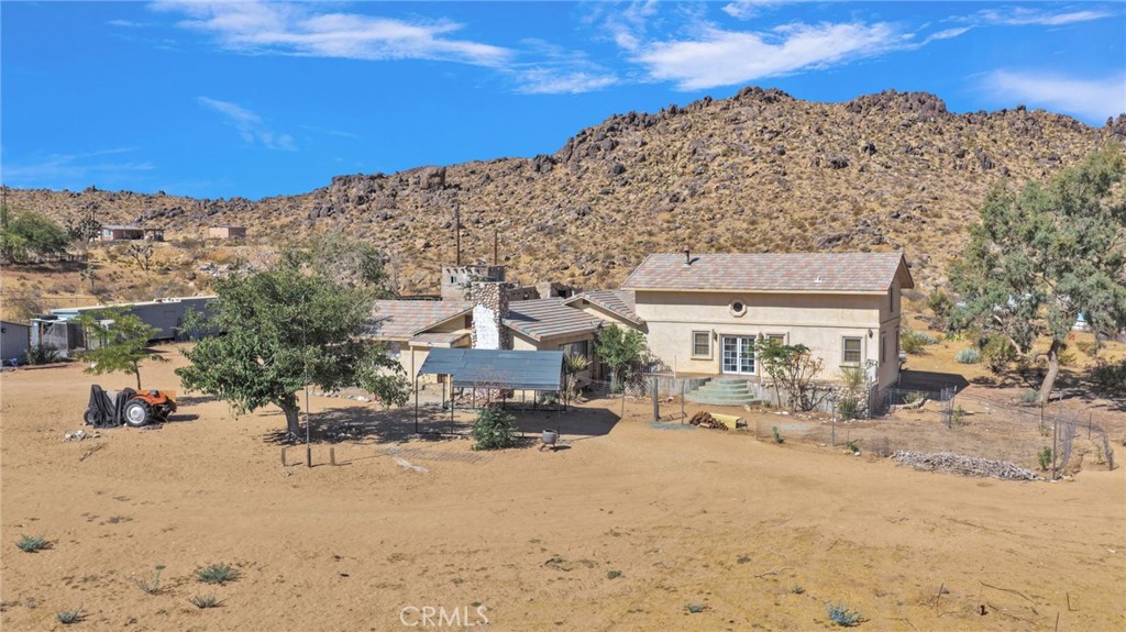 24716 Mcroberts Property Photo 1