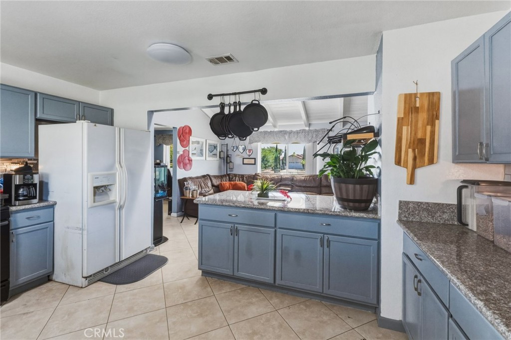 9172 Jacaranda Property Photo 12