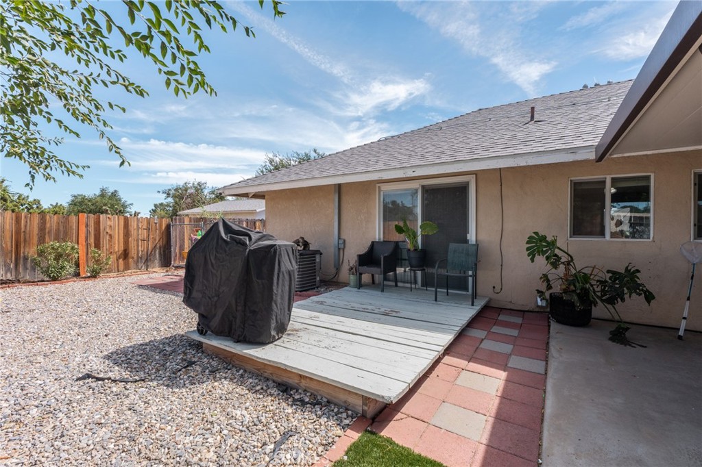 9172 Jacaranda Property Photo 34