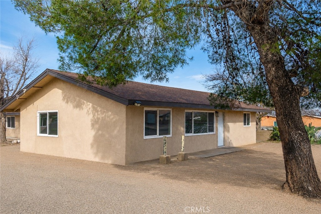 16020 Juniper Property Photo 16
