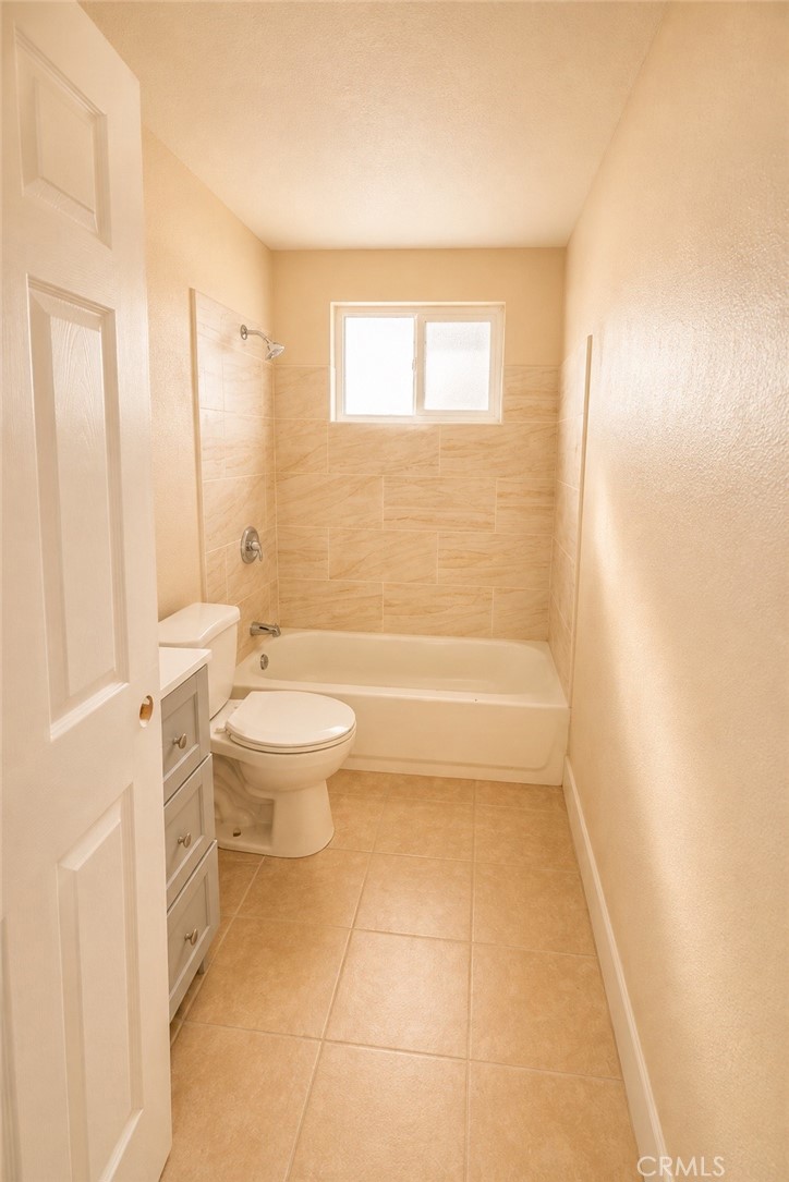 16020 Juniper Property Photo 35