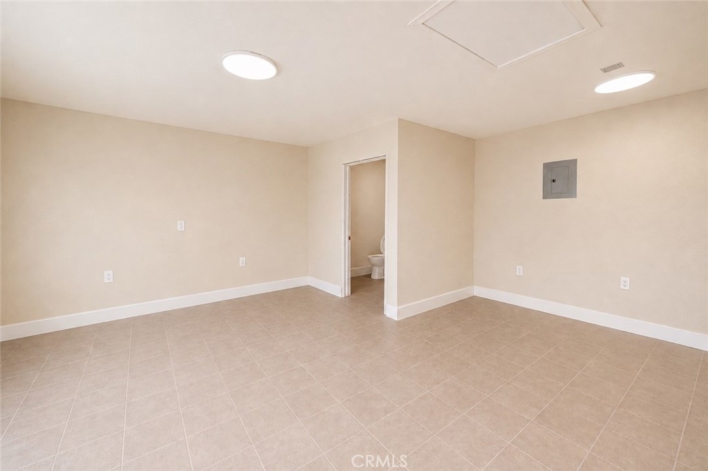 16020 Juniper Property Photo 41