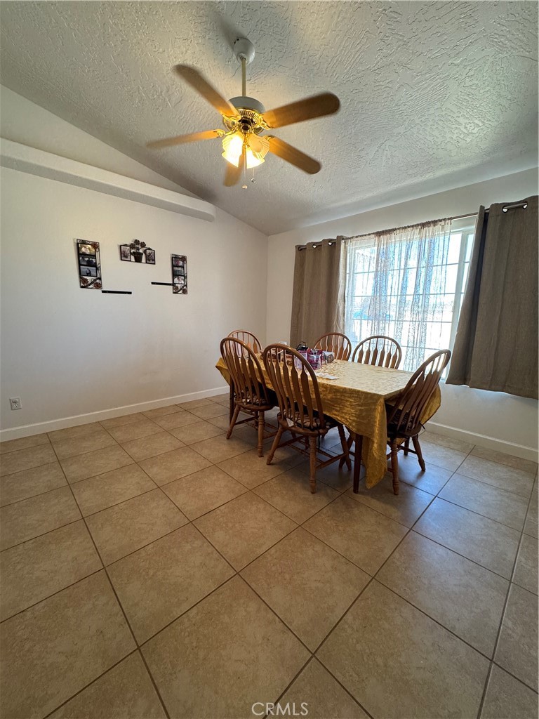 10575 Estrella Property Photo 3