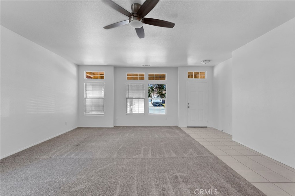13271 Via Robles Property Photo 7