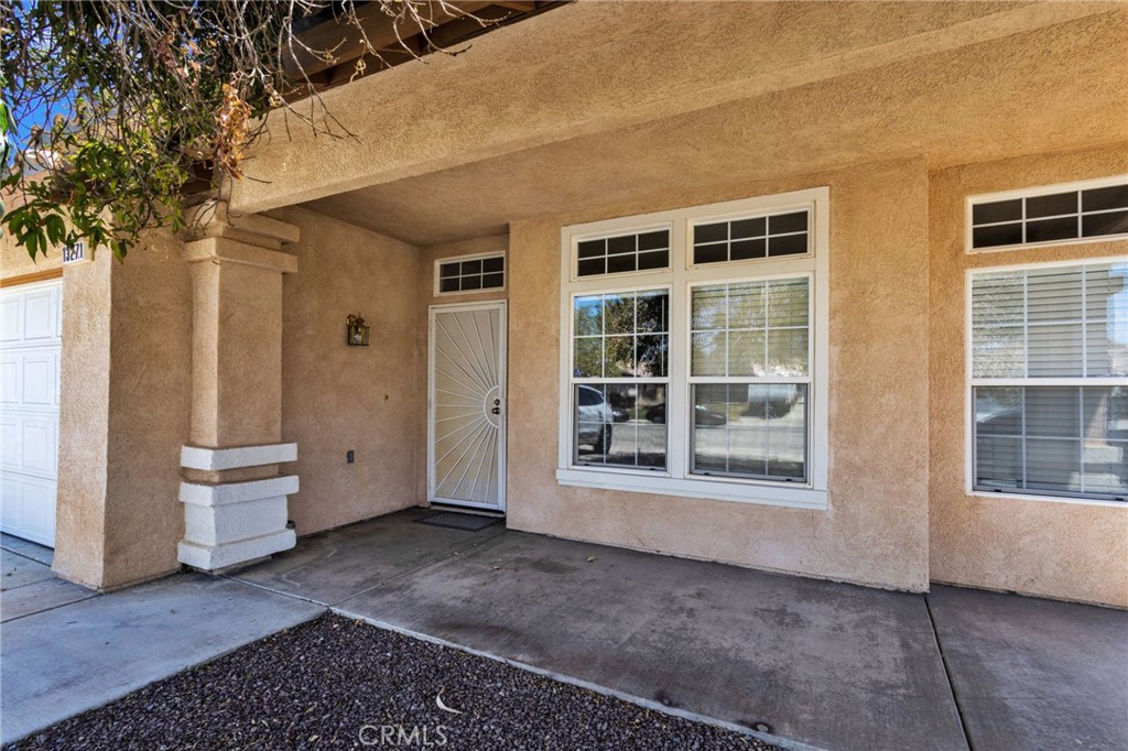 13271 Via Robles Property Photo 36