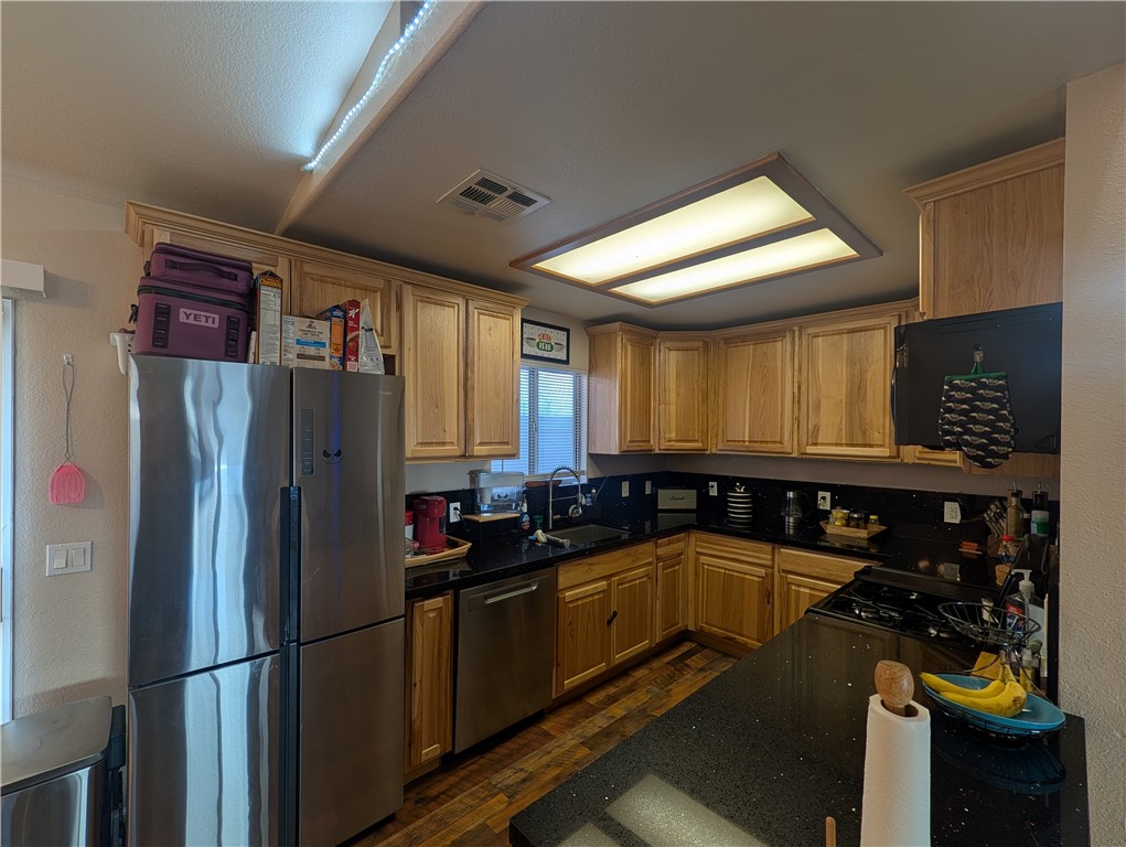 16410 Smoke Tree Property Photo 18
