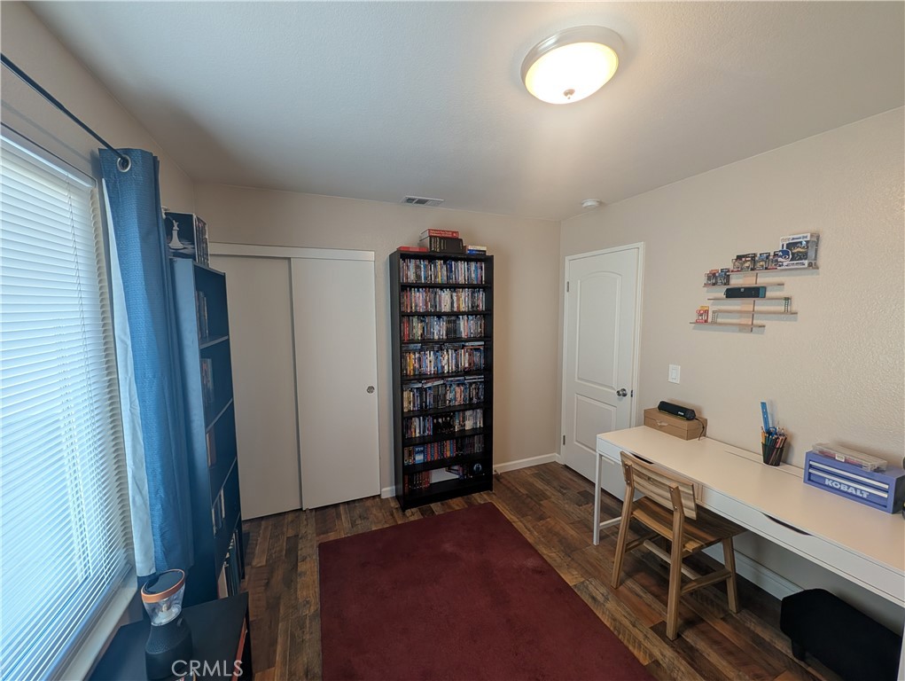 16410 Smoke Tree Property Photo 23