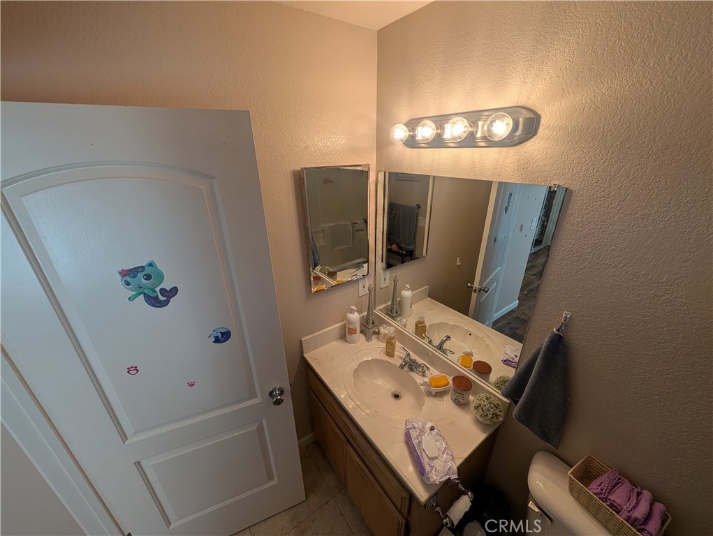 16410 Smoke Tree Property Photo 27